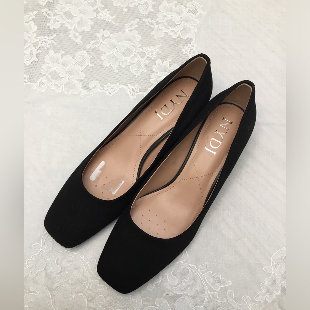 NYDJ Black Ballet Flats Timeless Elegance